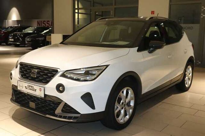 SEAT Arona 1.0 TSI OPF FR Navi Shzg