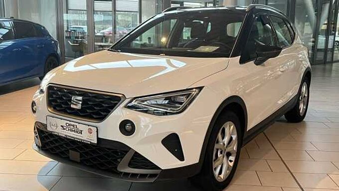 SEAT Arona 1.0 TSI OPF FR Navi Shzg