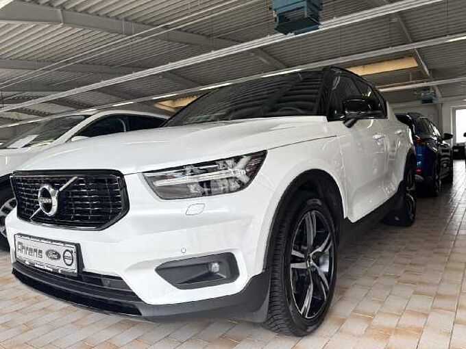 Volvo XC 40 XC40 R Design AWD in 26871 Papenburg Volvo XC 40 XC40 R Design AWD