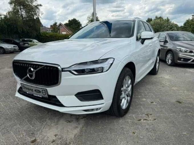Volvo XC 60 Momentum Pro AWD