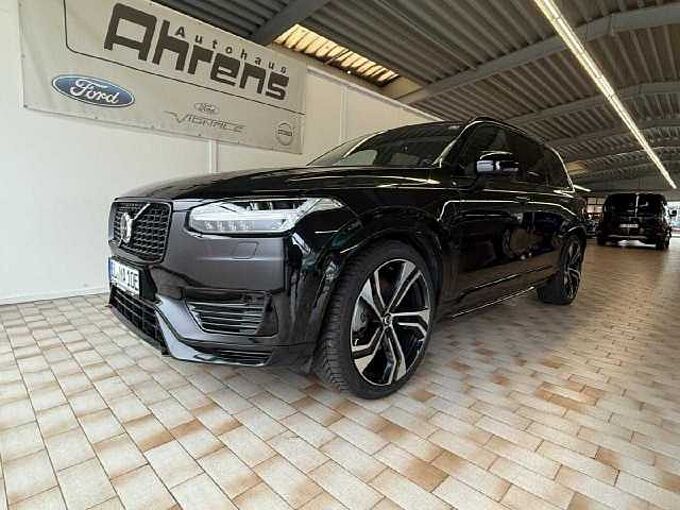 Volvo XC 90 Plus Dark Recharge Plug-In Hybrid AWD
