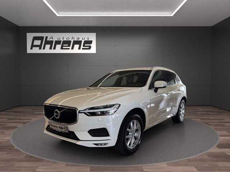 Volvo XC60 D4 Momentum *AHK-eHeck-SHZ-LED*