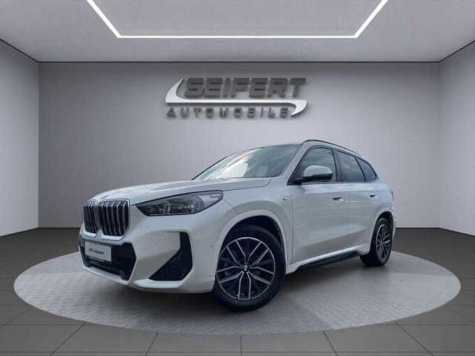 BMW X1 sDrive18i M Sport I AHK I Harman I PANO in 97616 Bad Neustadt BMW X1 sDrive18i M Sport I AHK I Harman I PANO