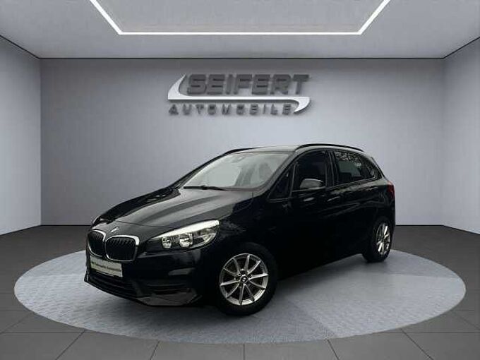BMW 216d Active Tourer / NAVI / Driv.+Park.Ass. / in 97616 Bad Neustadt BMW 216d Active Tourer / NAVI / Driv.+Park.Ass. /