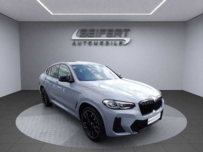 BMW X4 M40 i | AHK | Harman | HUD | PANO | in 97616 Bad Neustadt BMW X4 M40 i | AHK | Harman | HUD | PANO |