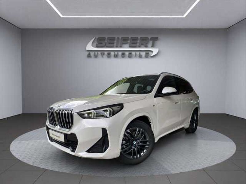 BMW X1 sDrive20i | M-SPORT | AHK | PANO | HARMAN |