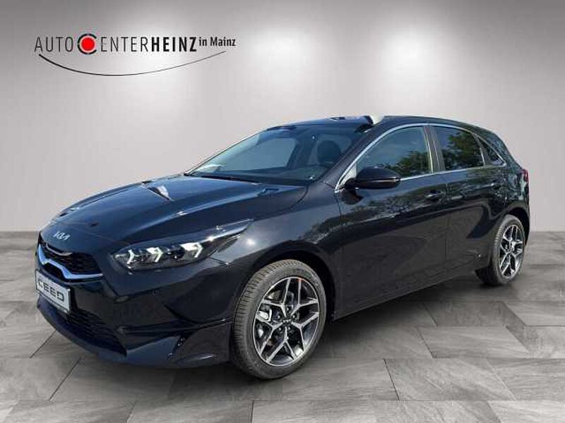 Kia Ceed 1.5 T-GDI  DCT7 Ultimate Edition mit Style- und Sound-Paket in 55120 Mainz Kia Ceed 1.5 T-GDI  DCT7 Ultimate Edition mit Style- und Sound-Paket