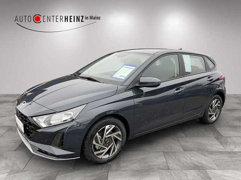 Hyundai i20 1.0 T-GDI DCT Trend*Komfortpaket* in 55120 Mainz Hyundai i20 1.0 T-GDI DCT Trend*Komfortpaket*