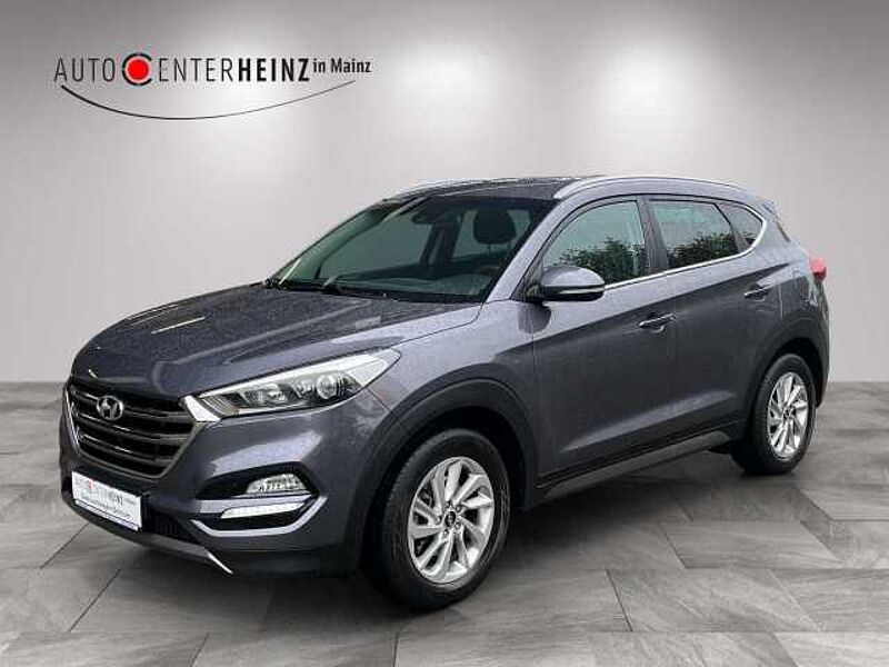 Hyundai Tucson blue Style 2WD in 55120 Mainz Hyundai Tucson blue Style 2WD