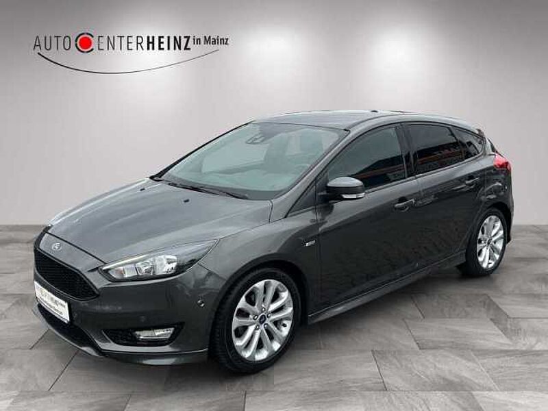 Ford Focus ST-Line in 55120 Mainz Ford Focus ST-Line