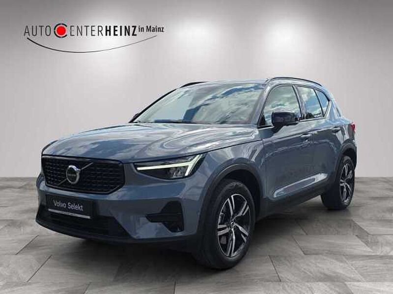 Volvo XC 40 Plus Dark AWD in 55120 Mainz Volvo XC 40 Plus Dark AWD