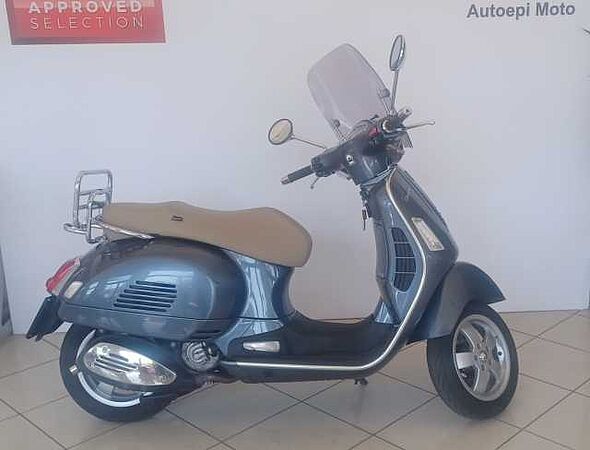 Piaggio Vespa GTS 300 in 65128 PESCARA Piaggio Vespa GTS 300