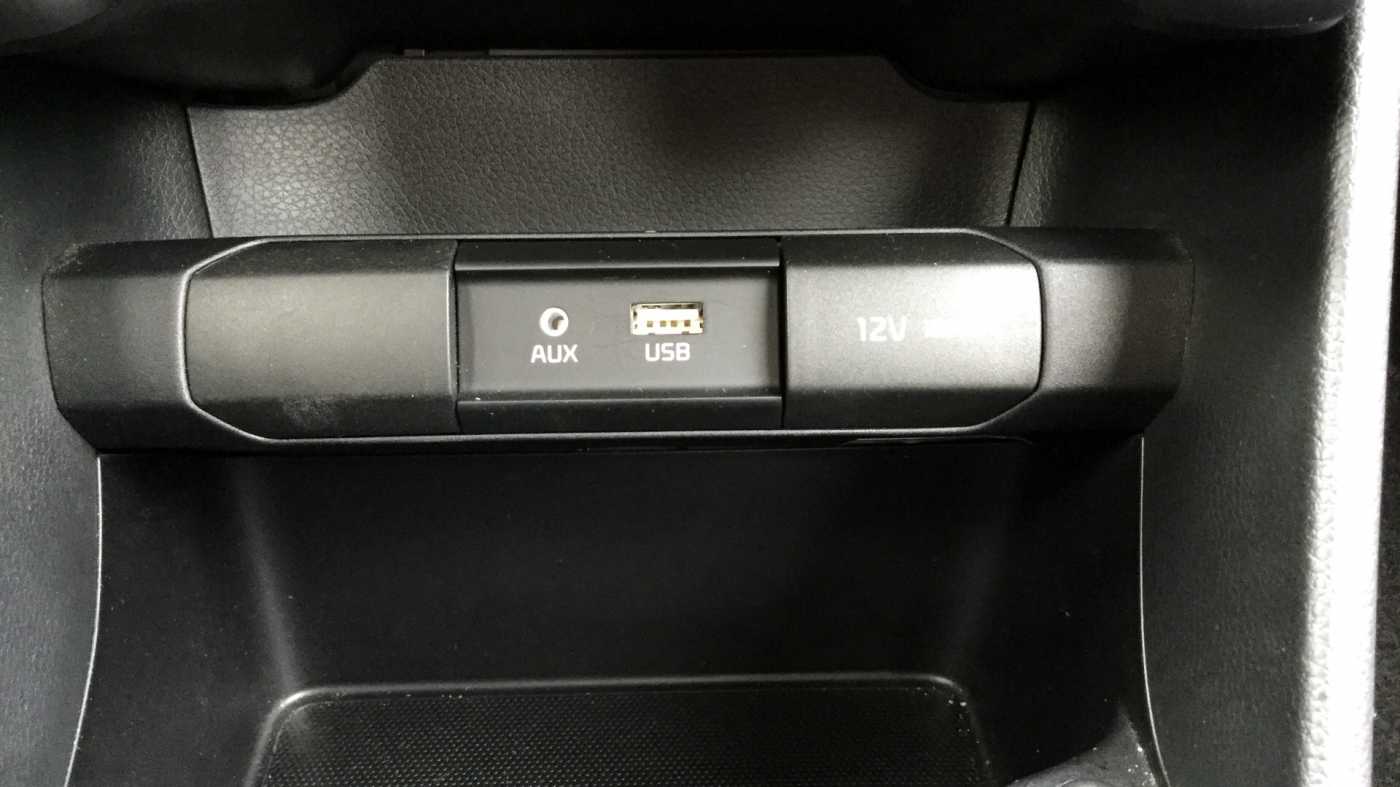 Kia PICANTO 5D 10G 5M Azul