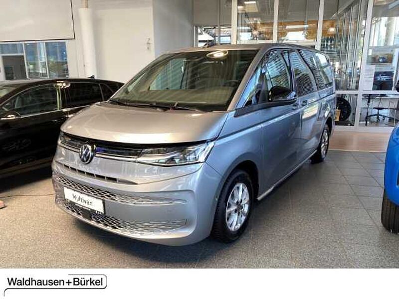 Volkswagen Multivan Life Motor: 2,0 l TDI SCR 110 kW Getriebe: 7-Gang-Doppelkupplungsgetrie T7 in 41751 Viersen Volkswagen Multivan Life Motor: 2,0 l TDI SCR 110 kW Getriebe: 7-Gang-Doppelkupplungsgetrie T7