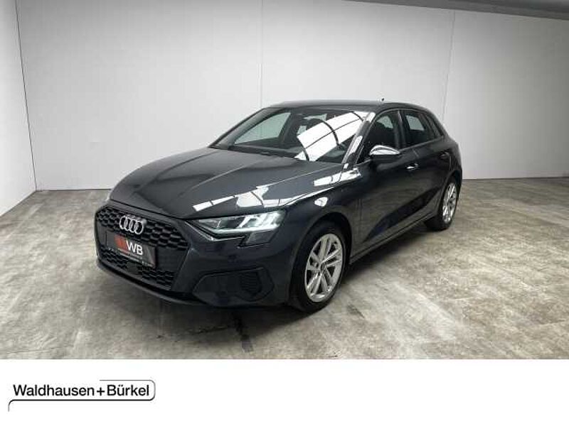 Audi A3 Sportback 40 TFSI e-tron Klima Einparkhilfe in 41063 Mönchengladbach Audi A3 Sportback 40 TFSI e-tron Klima Einparkhilfe