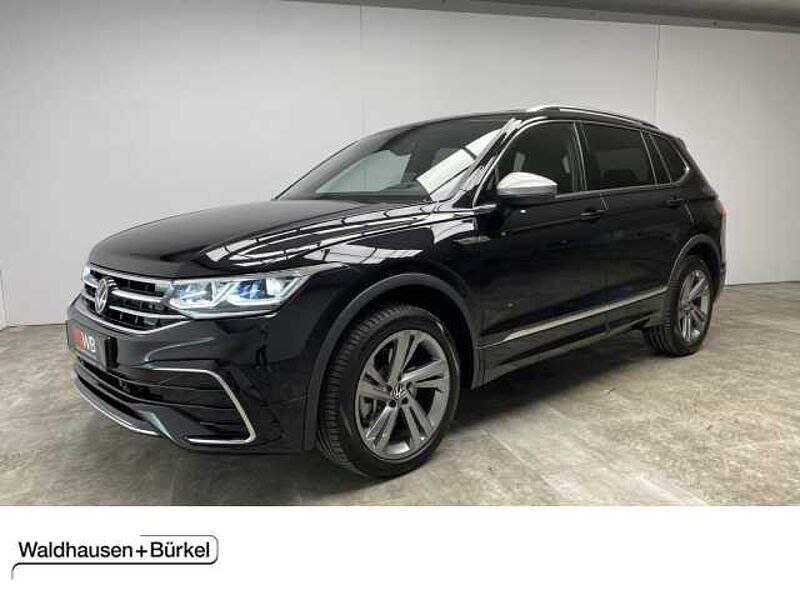 Volkswagen Tiguan Allspace 2.0 TSI DSG R-Line 4Motion 7-Sitzer in 41063 Mönchengladbach Volkswagen Tiguan Allspace 2.0 TSI DSG R-Line 4Motion 7-Sitzer