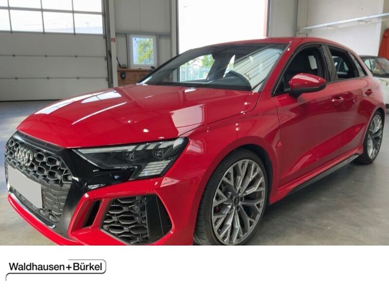 Audi RS 3 Sportback 2.5 TFSI quattro HUD + B&O + EA7 RS3 in 41063 Mönchengladbach Audi RS 3 Sportback 2.5 TFSI quattro HUD + B&O + EA7 RS3