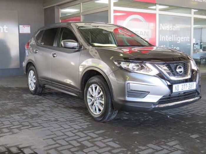 Nissan X-Trail 2.0 Visia 7-s MY17 Grey