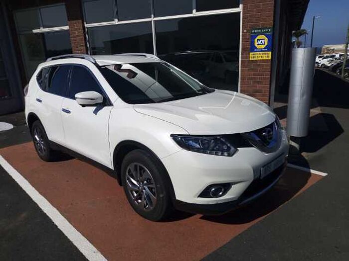 Nissan Xtrail 2.5 SE 4WD CVT TECH  White