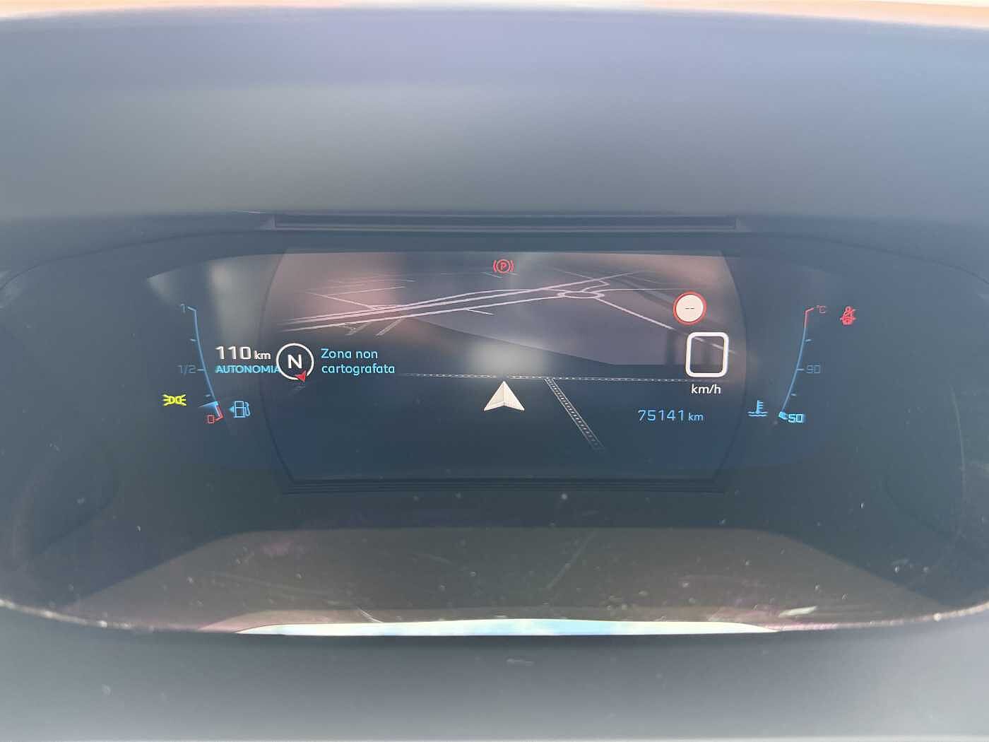 Peugeot 2008 – PureTech 100 CV Allure Navi Pack  