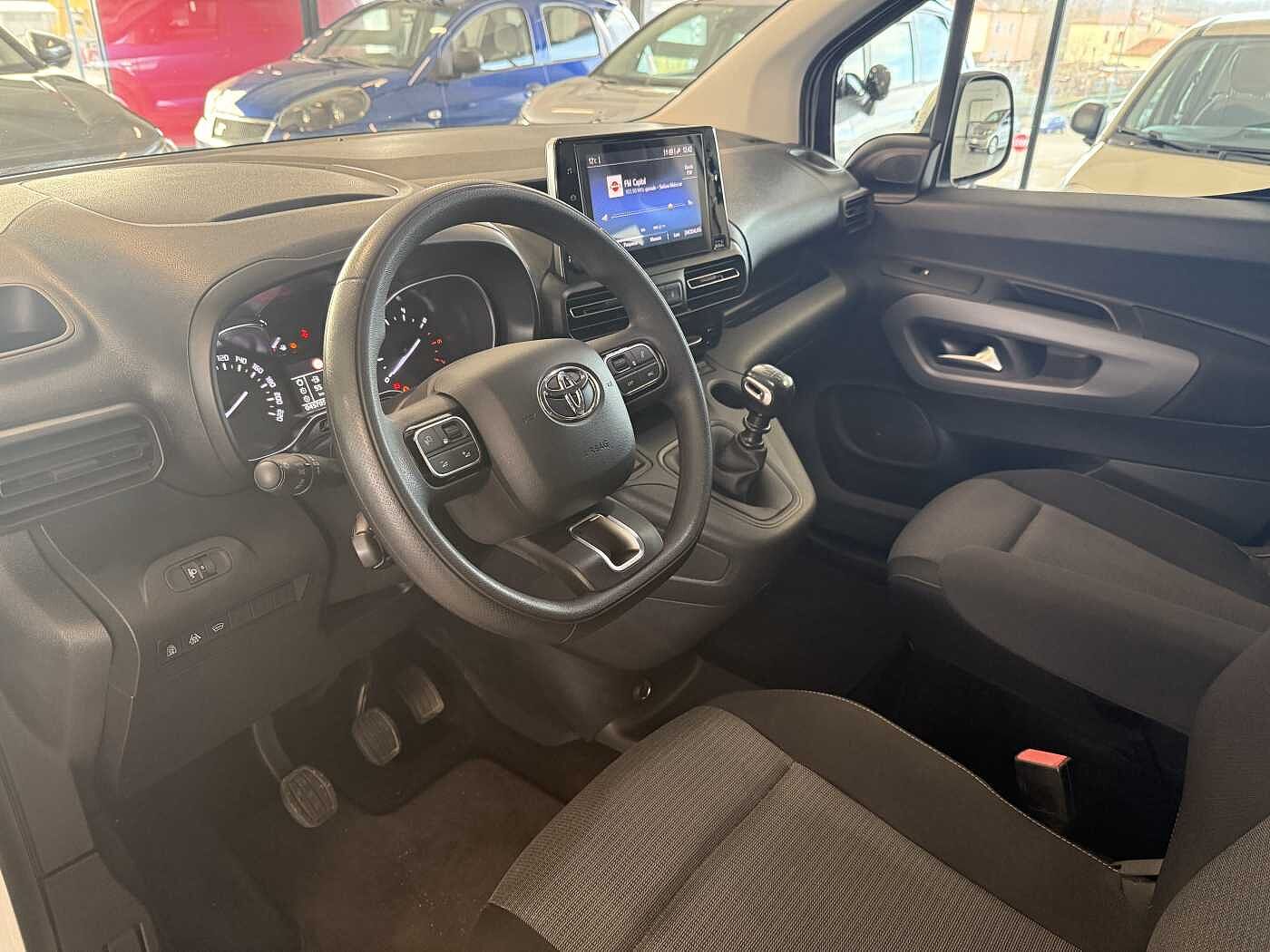 Toyota Proace City Verso – 1.5D 130 CV  Luxury  