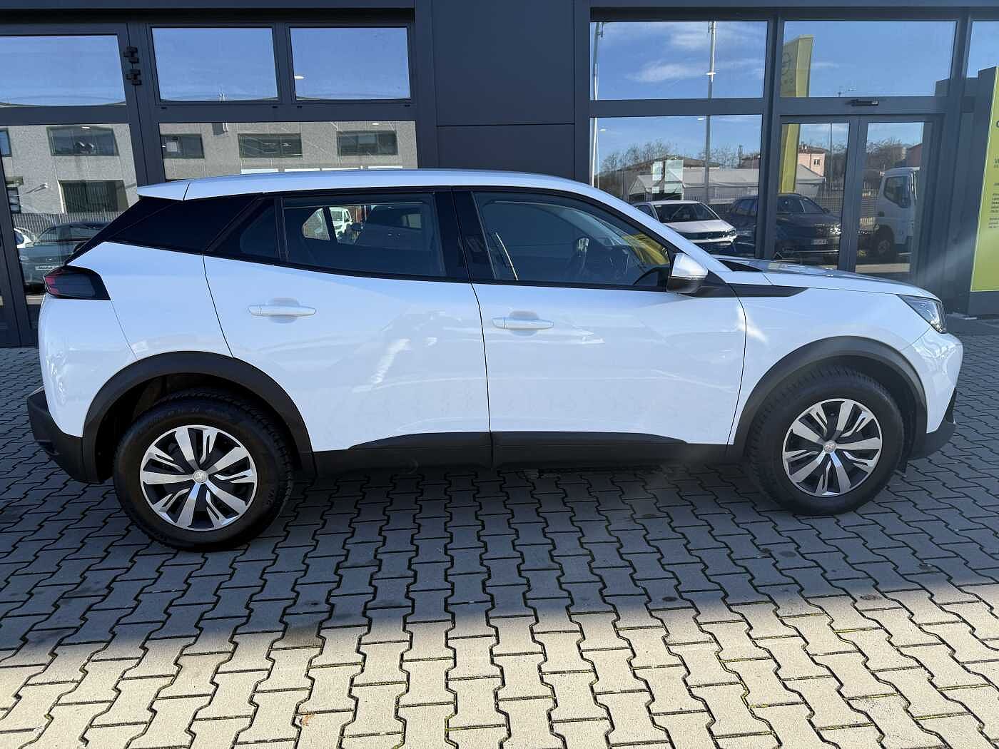 Peugeot 2008 – PureTech 100 CV Active  