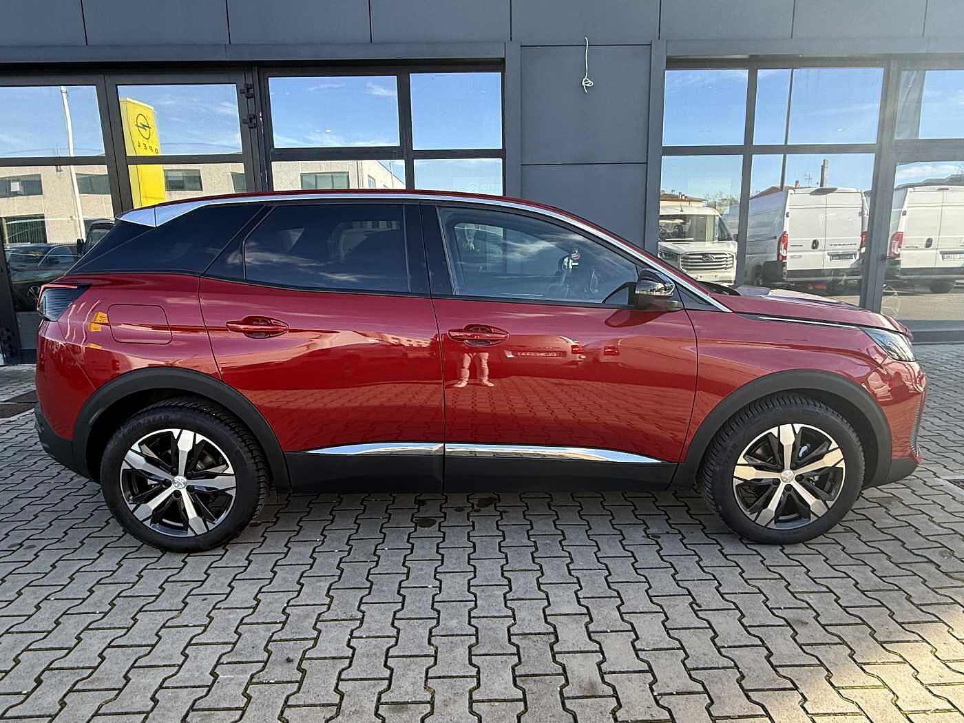 Peugeot 3008 – BlueHDi 130 CV EAT8 Allure Pack  