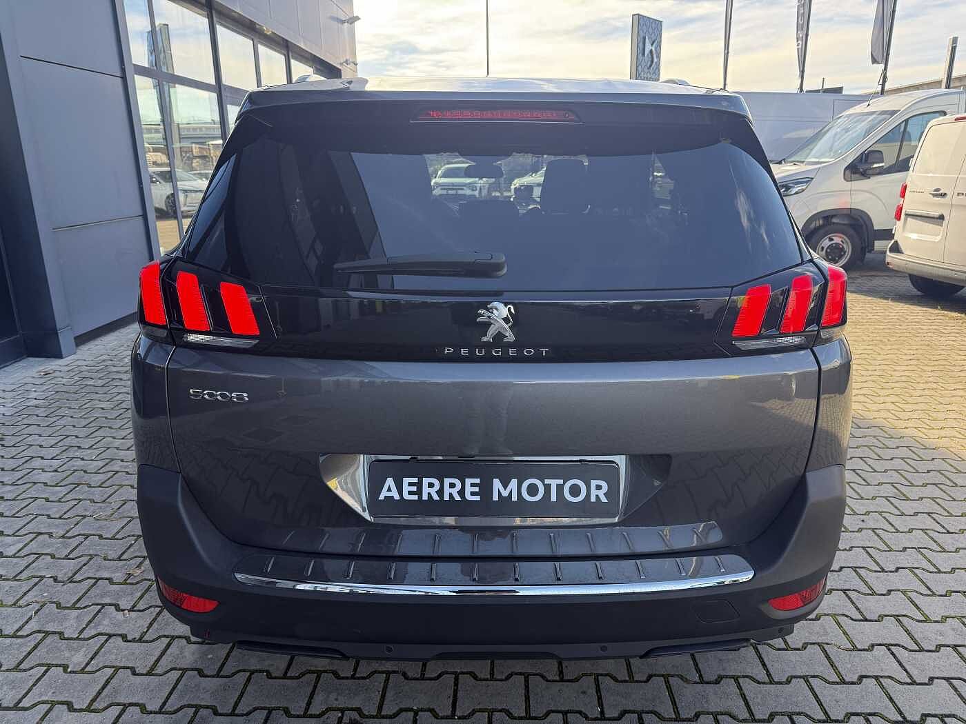 Peugeot 5008 – BlueHDi 130 CV EAT8 Allure Pack  