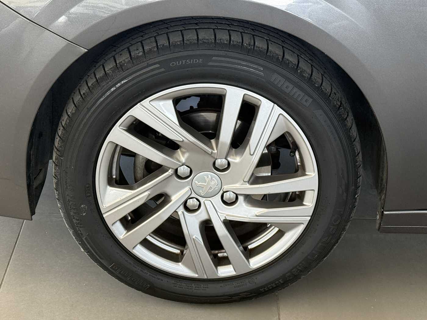 Peugeot 208 – 1.2 PureTech 75 CV Active Pack  