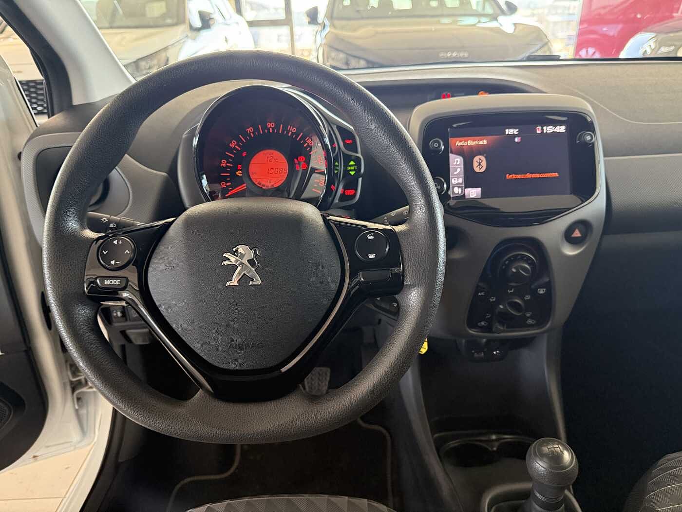 Peugeot 108 – VTi 72 CV ALLURE  