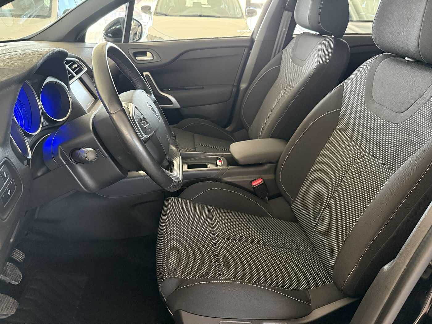 DS 4 – DS 4 PureTech 130 CV So Chic  