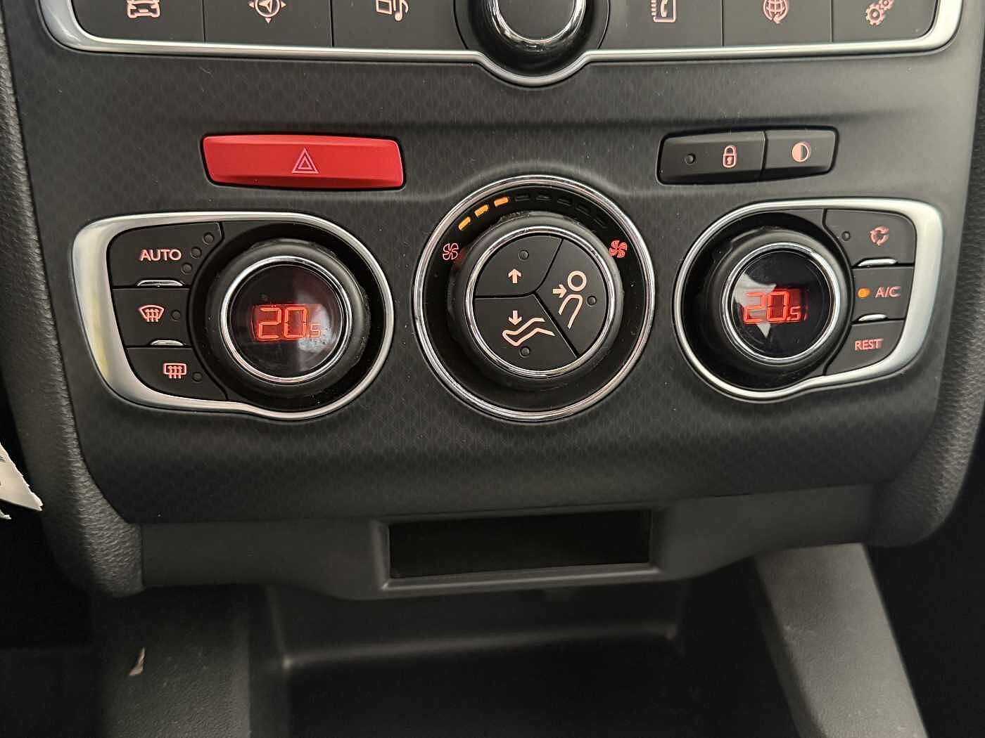 DS 4 – DS 4 PureTech 130 CV So Chic  