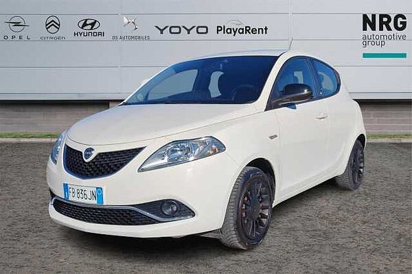 Lancia Ypsilon 3ª serie 1.2 69 CV 5 porte Gold in 47121 Forlì Lancia Ypsilon 3ª serie 1.2 69 CV 5 porte Gold