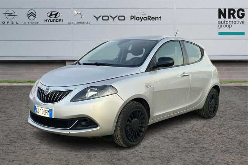 Lancia Ypsilon 3ª serie 1.0 FireFly 5 porte S&S Hybrid Ecochic Silver *4 posti*