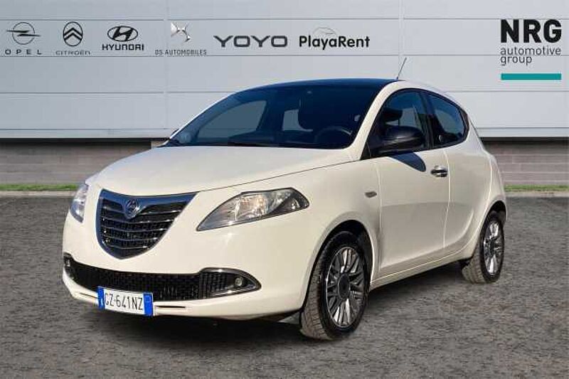 Lancia Ypsilon 3&ordf; serie 1.2 69 CV 5 porte  - GOLD Ecochic GPL nuovo - Bianco Tetto Nero - CONTO VENDITA