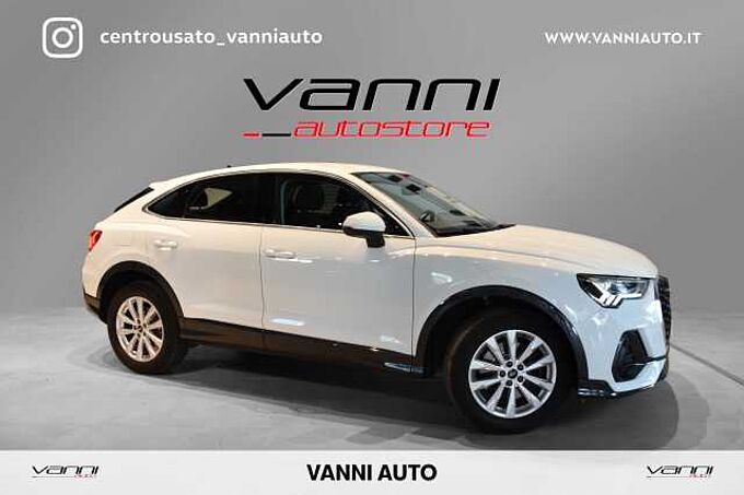 Audi Q3 SPB 45 TFSI e S tronic Business Plus