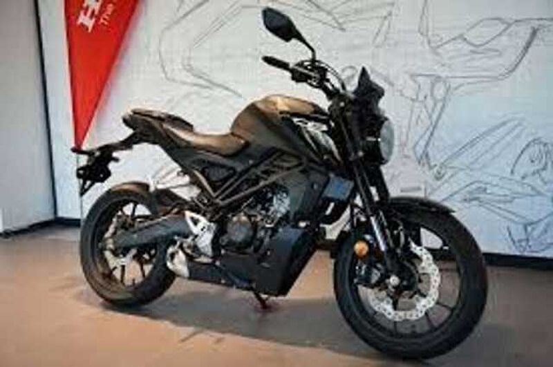 Honda CB 125 R Modell 2025 in 22145 Braak Honda CB 125 R Modell 2025