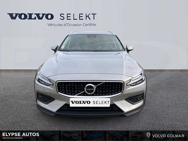 Volvo V60 Cross Country Plus B4 - 2023 - Joinsteer - #2