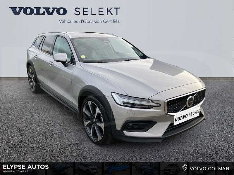 Volvo V60 Cross Country Plus B4 - 2023 - Joinsteer - #3