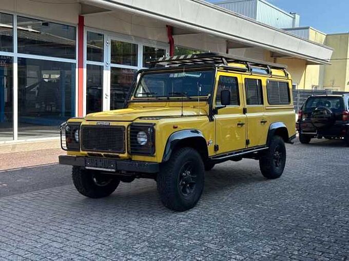 Land Rover Defender G4 - 110 E Station Wagon