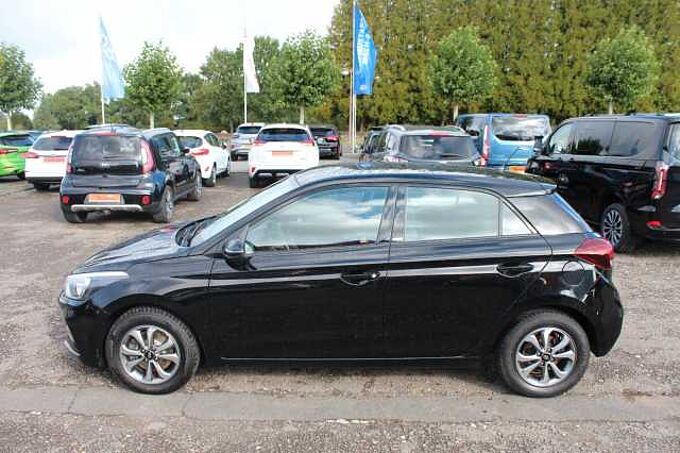 Hyundai i20 1.0l Trend+Alarmanlage+Winter P.+Funktion P. in 54662 Speicher Hyundai i20 1.0l Trend+Alarmanlage+Winter P.+Funktion P.