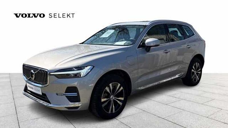 Volvo XC60 Recharge Core, T6 AWD Plug-in hybrid in 1300 Wavre Volvo XC60 Recharge Core, T6 AWD Plug-in hybrid