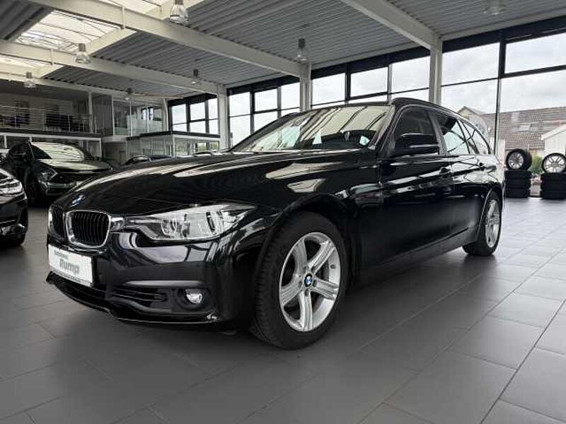 BMW 320i Touring Advantage LED/PDC in 48301 Nottuln BMW 320i Touring Advantage LED/PDC