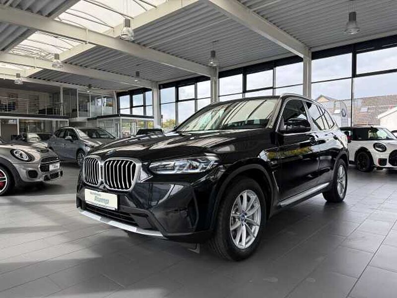 BMW X3 xDrive30e Aut. 1.Hd. HUD, AHK, Laser in 48301 Nottuln BMW X3 xDrive30e Aut. 1.Hd. HUD, AHK, Laser