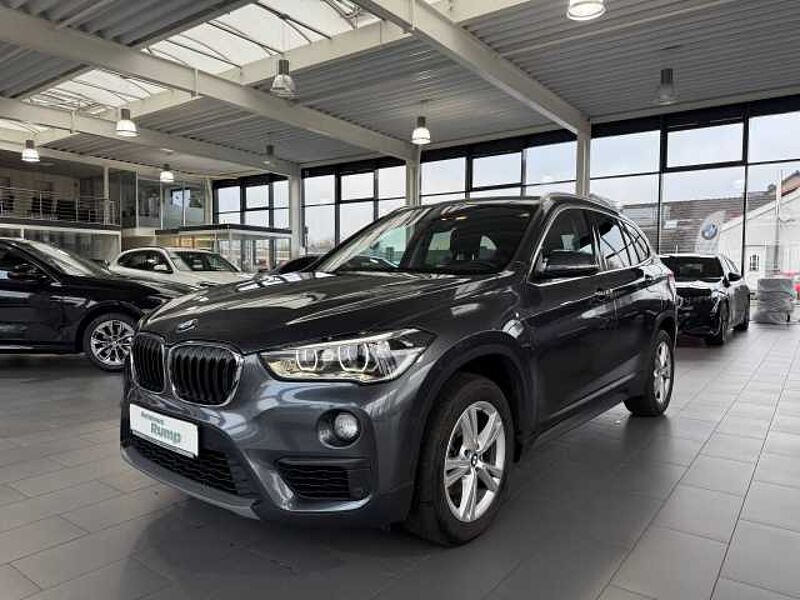 BMW X1 sDrive18i Aut. Advantage LED / NAVI / RFK in 48301 Nottuln BMW X1 sDrive18i Aut. Advantage LED / NAVI / RFK