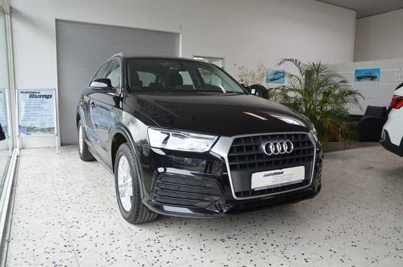 Audi Q3 1.4 TFSI  S tronic sport 1.Hd