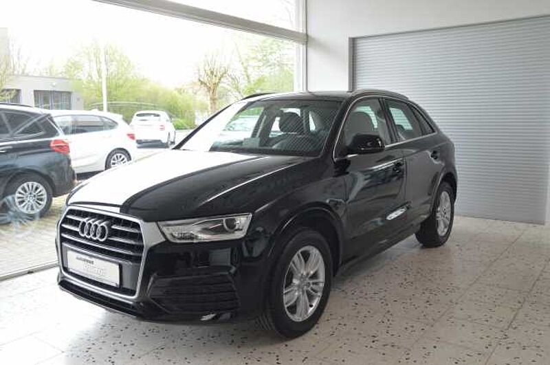 Audi Q3 1.4 TFSI  S tronic sport