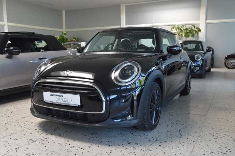 MINI ONE 3trg Classic Trim Navi Sports.