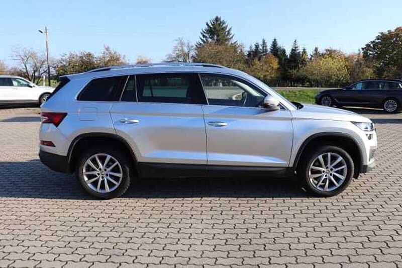 SKODA Kodiaq 2.0 TSI DSG 4x4 STYLE*Standheizung*NAVI* in 06888 Lutherstadt Wittenberg SKODA Kodiaq 2.0 TSI DSG 4x4 STYLE*Standheizung*NAVI*
