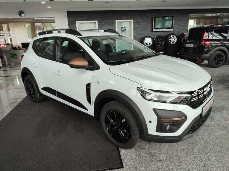 Dacia Sandero Stepway Extreme TCe 110 SHZ/PDC V+H/KAMERA in 86415 Mering Dacia Sandero Stepway Extreme TCe 110 SHZ/PDC V+H/KAMERA